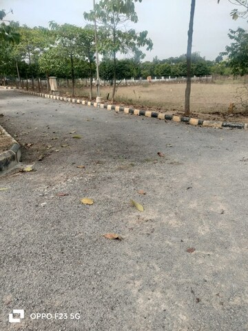  Plot For Sale in Muthangi