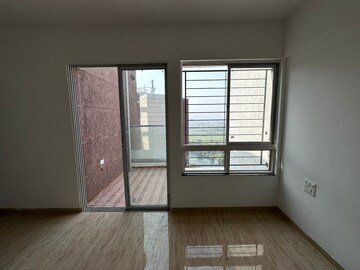 Room in 2 BHK Apartment at VTP Belair B And D Building, Mahalunge – for Sale