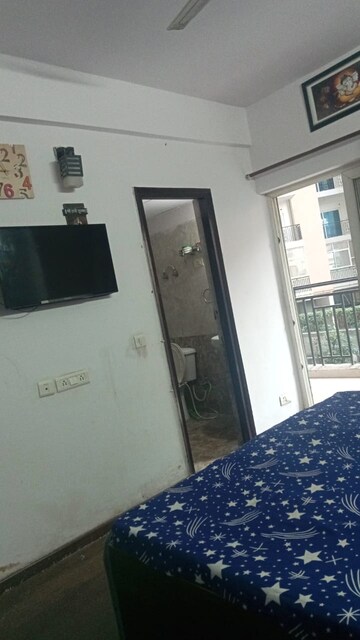 Room in 2 BHK Apartment at Galaxy North Avenue ll, Gaur City 2  – for Rent