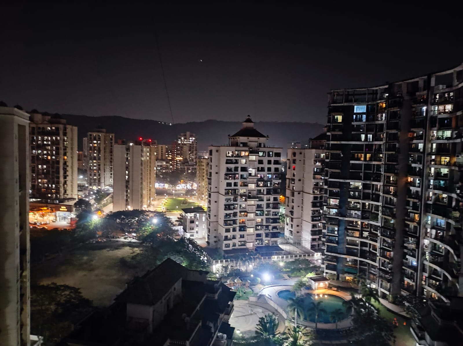 3 BHK 1350 Sq.Ft. Apartment in Tharwani Heritage