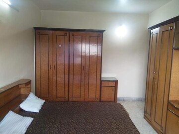 Room in 2 BHK Apartment at Chattushringi – for Rent