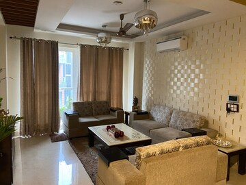 Living Room in 4 BHK Apartment at Aradhya Homes, Sector 67a – for Rent
