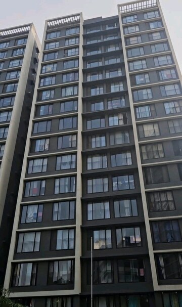 2 BHK Apartment – Exterior View View at Shapoorji Pallonji Vicinia, Powai - for Sale