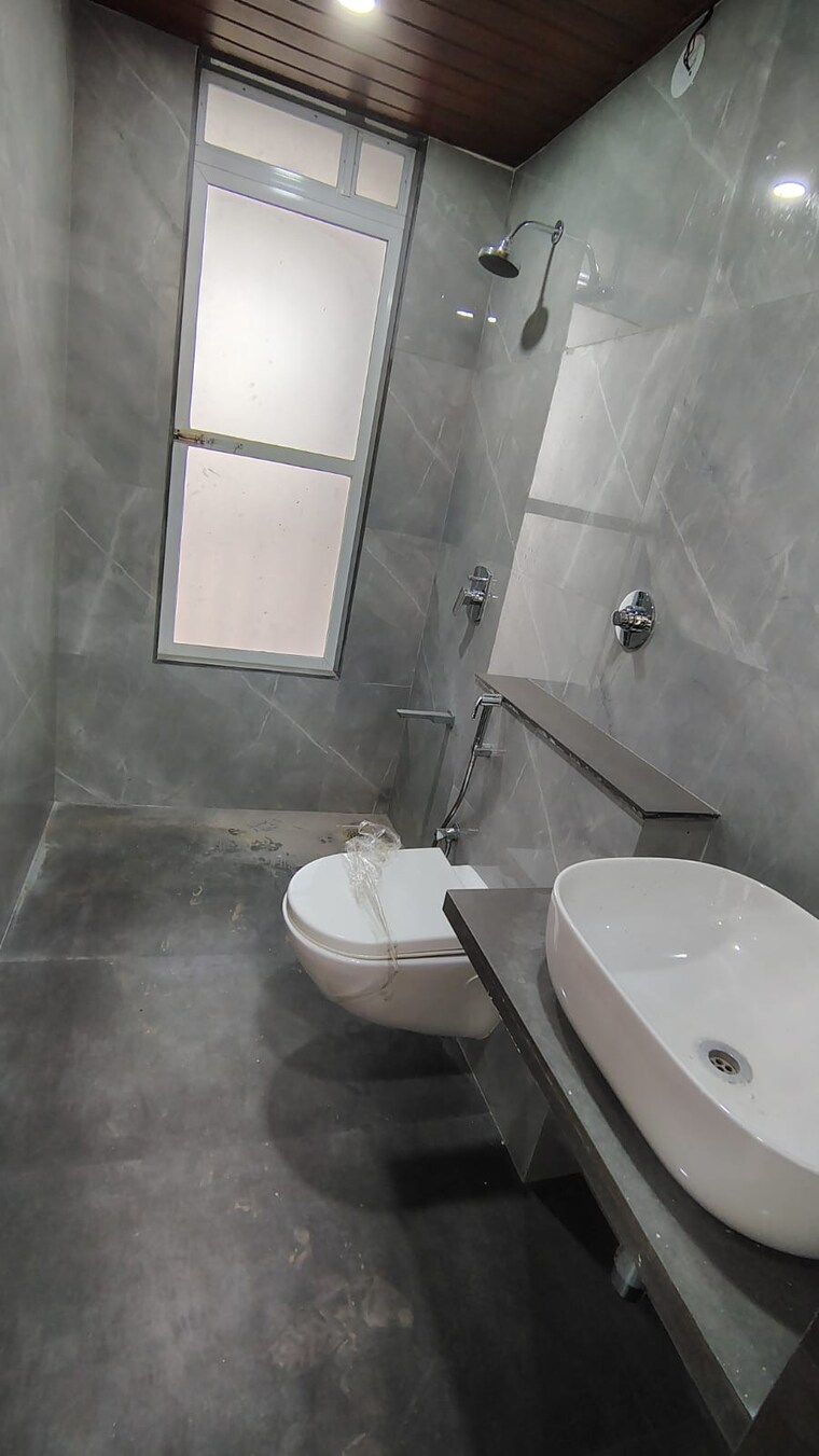 Attached Bathroom, platinum-the-reserve 3 Bedroom 1386 Sq.Ft. Apartment In Kharghar Sector 11 Navi Mumbai 8528462