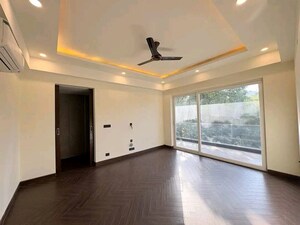 Room in 2 BHK Apartment at Agarwal And Doshi Complex, Vasai West – for Sale