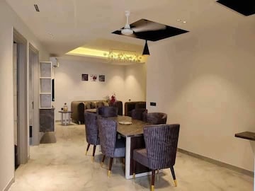 Living Room in 2 BHK Builder Floor at Sector 23 – for Rent