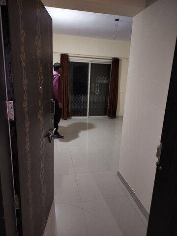 Room in 2 BHK Apartment at DD Pravin Residency, Bavdhan – for Rent
