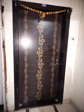 Room in 2 BHK Apartment at DD Pravin Residency, Bavdhan – for Rent