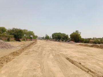  Plot For Sale in Mathura Road