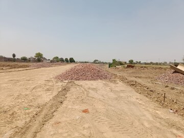 Plot Area in  Plot at Mathura Road – for Sale
