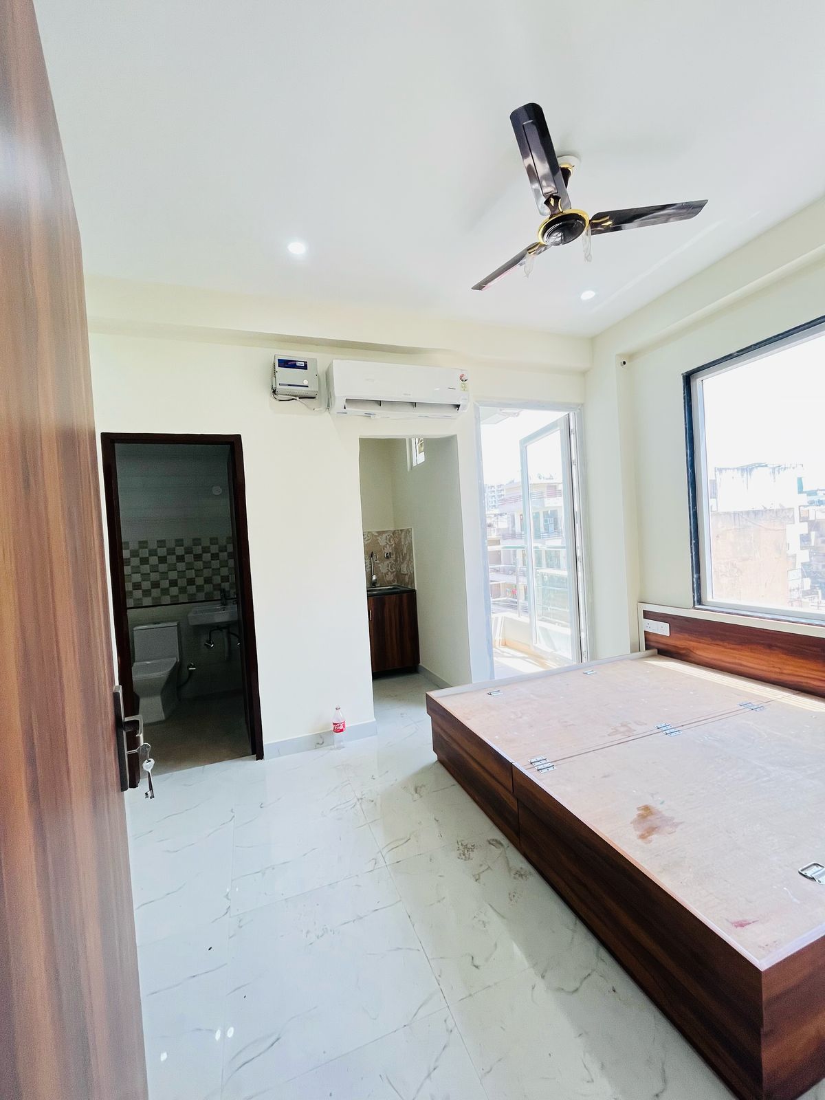 1 BHK Builder Floor For Rent in Sector 45