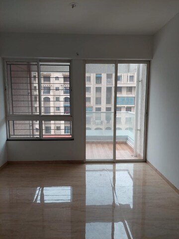 Room in 2 BHK Apartment at VTP Belair B And D Building, Mahalunge – for Rent