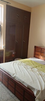 1 BHK 112 Sq.Mt. Independent House in RWA Apartments Sector 26