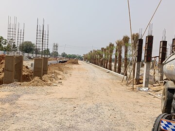  Plot For Sale in Mathura Road