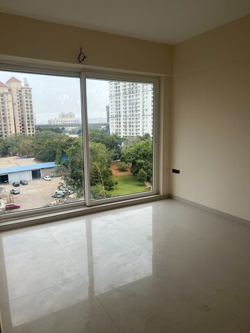 Bedroom in 2 BHK Apartment at Chembur – for Rent