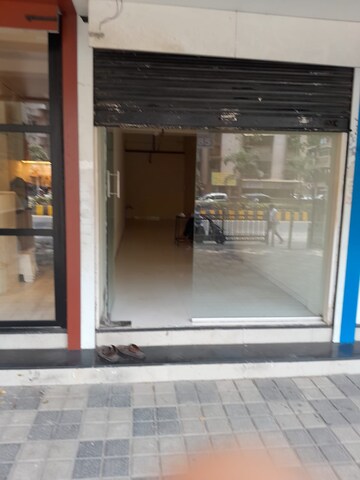  Shop For Rent in Borivali West