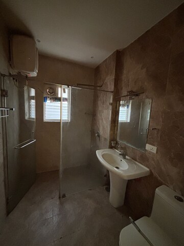 Attached Bathroom in 3 BHK Apartment at Jubilee Hills – for Rent