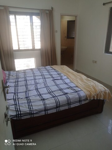 Room in 2 BHK Apartment at Nahar Amrit Shakti, Chandivali – for Rent