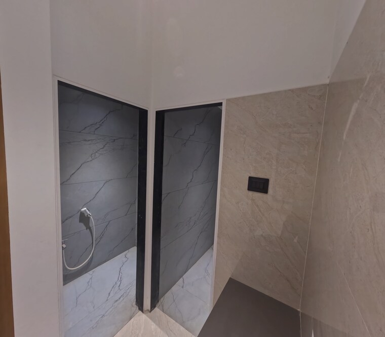 Bathroom, ruparel-urbana 2 Bedroom 595 Sq.Ft. Apartment In Kurla Mumbai 8529164