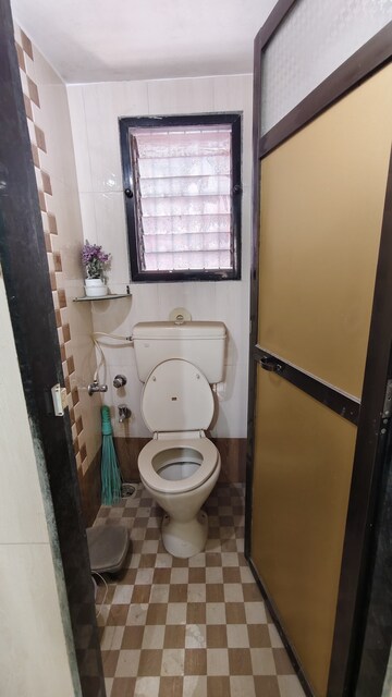 Attached Bathroom in 1 BHK Apartment at Dombivli West – for Rent