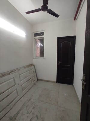 Room in 3.5 BHK Apartment at ATS Nobility, Sector 4, Greater Noida – for Sale