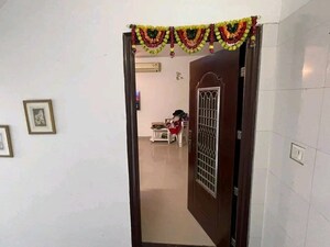 Room in 3 BHK Apartment at Agarwal And Doshi Complex, Vasai West – for Sale