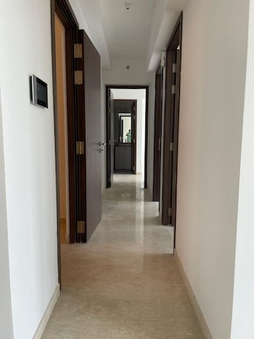  2.5 BHK Apartment at Kalpataru Primus Residence, Santacruz East – for Sale
