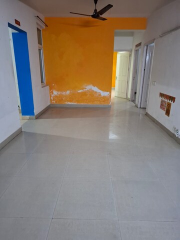 Room in 3 BHK Apartment at Tulip Petals, Sector 89 – for Rent