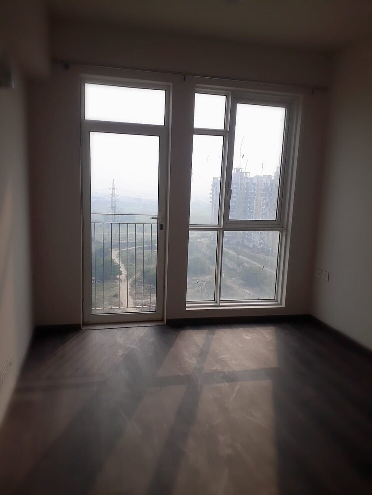 Room, sector 67 2 Bedroom 1101 Sq.Ft. Apartment In Sector 67 Gurgaon 8529579