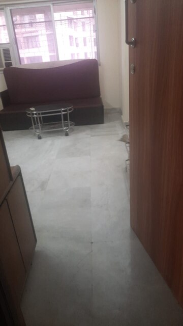 1 BHK Apartment For Rent in Vasant Valley Complex, Malad East