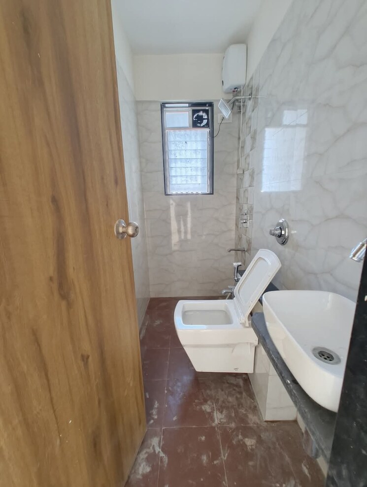 Attached Bathroom, agarwal-and-doshi-complex 3 Bedroom 950 Sq.Ft. Apartment In Vasai West Palghar 8529505