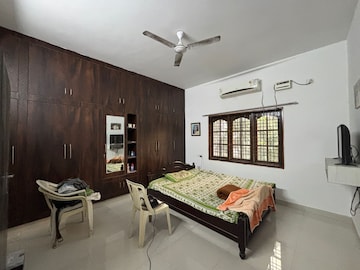 Bedroom in 4 BHK Builder Floor at Banjara Hills – for Rent