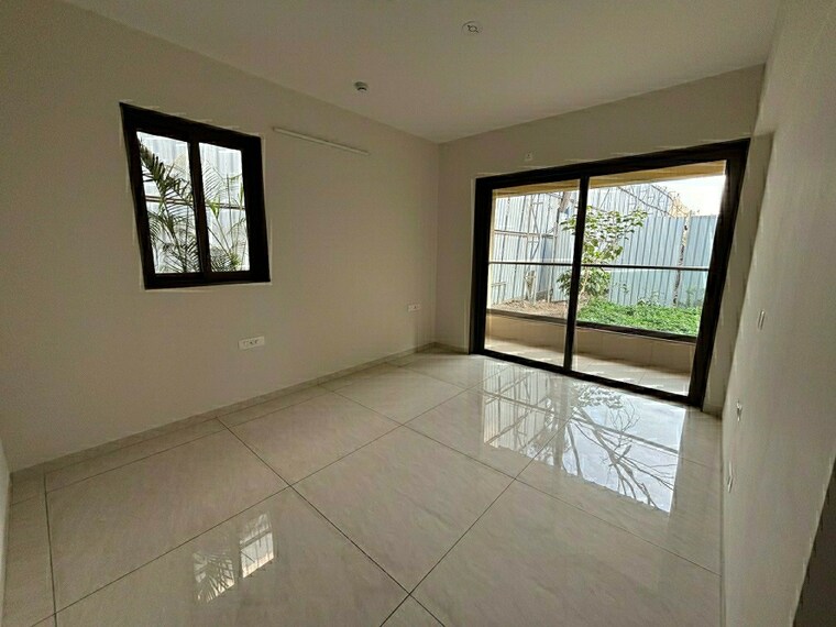 Room, magarpatta-nova 2.5 Bedroom 990 Sq.Ft. Apartment In Mundhwa Pune 8529787