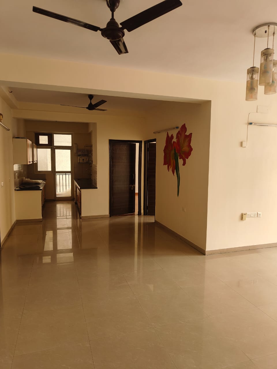 3 BHK + Study Room 1700 Sq.Ft. Apartment in Kingswood Court