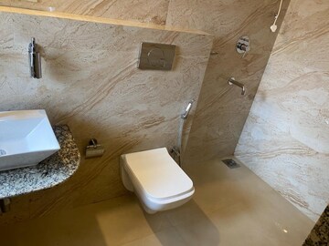 Attached Bathroom in 5 BHK Villa at Ponda – for Rent