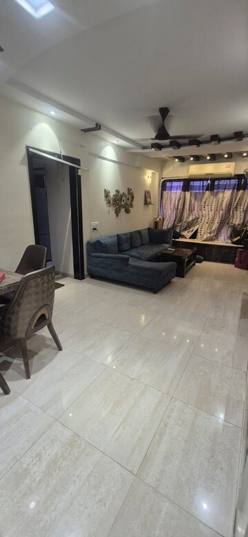 1 BHK Apartment For Rent in Sheth Irene, Malad West