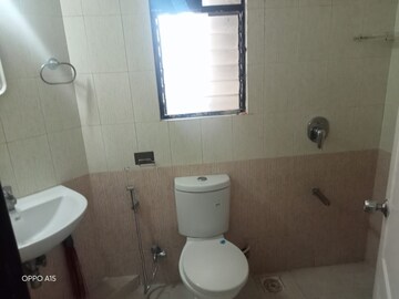 Attached Bathroom in 2 BHK Apartment at Kumar Sophronia, Kalyani Nagar – for Rent