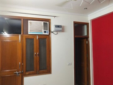  1 BHK Builder Floor at Sector 40 – for Rent