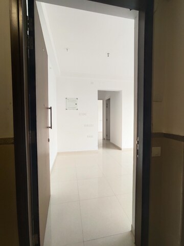  1 BHK Apartment at Hiranandani Fortune City, New Panvel – for Rent