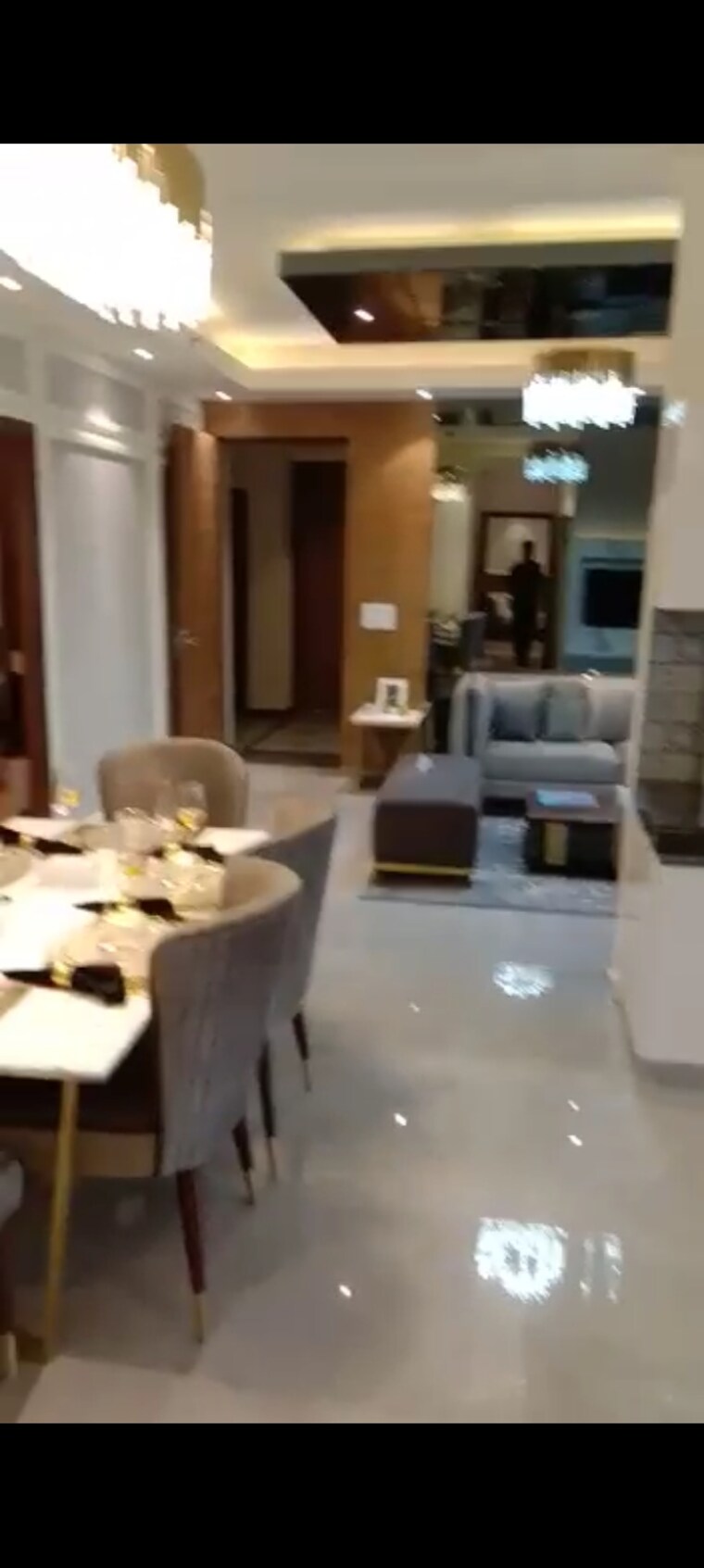 Living Room, tulip-yellow 3 Bedroom 1704 Sq.Ft. Apartment In Sector 69 Gurgaon 8530806