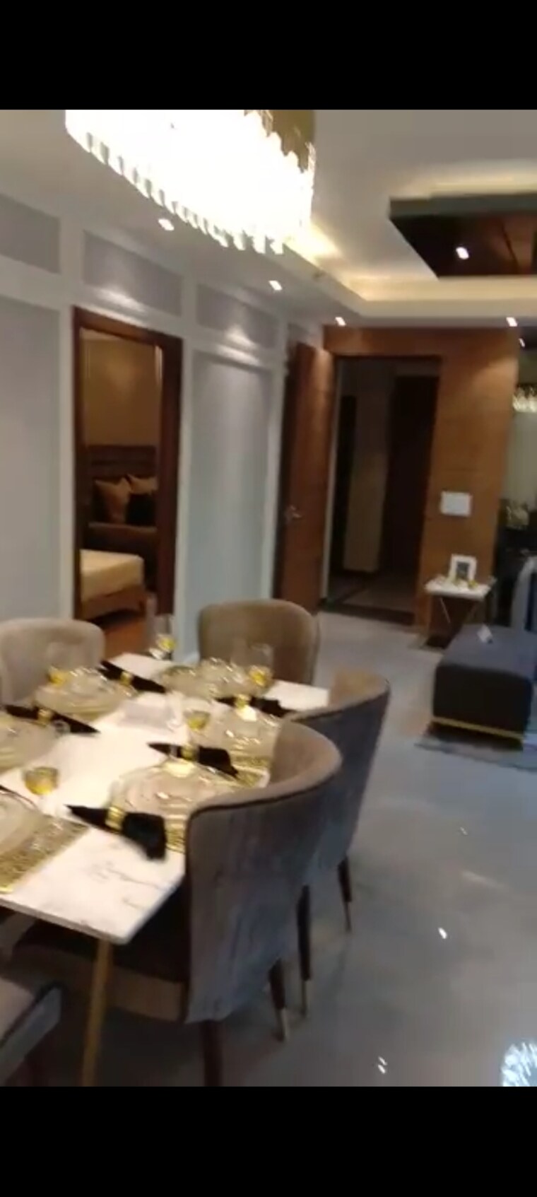 Living Room, tulip-yellow 3 Bedroom 1704 Sq.Ft. Apartment In Sector 69 Gurgaon 8530806