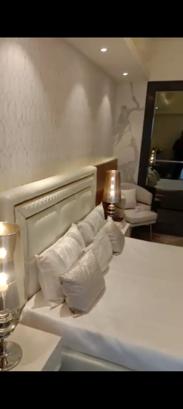 Living Room, tulip-yellow 3 Bedroom 1704 Sq.Ft. Apartment In Sector 69 Gurgaon 8530806