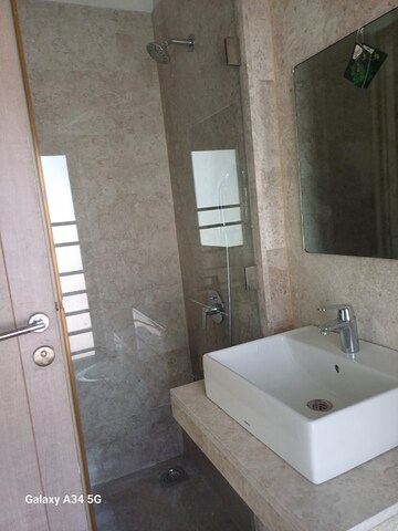 Attached Bathroom in 1 BHK Apartment at Sheth Vasant Oasis, Andheri East – for Rent