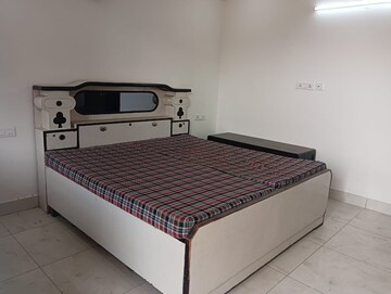 1 BHK Apartment For Rent in Sushant Lok 2, Sector 57