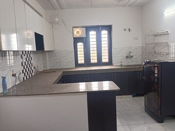 Kitchen in 1 BHK Apartment at Sushant Lok 2, Sector 57 – for Rent