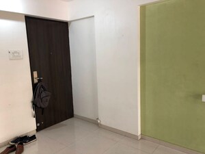 Room in 1 BHK Apartment at Kharghar Sector 35d – for Sale