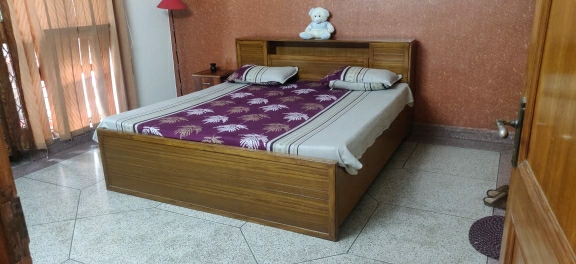 3 BHK + Servant Room Builder Floor For Sale in Vipul World Plots