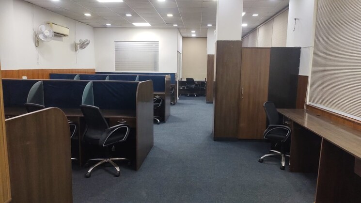 Team Area, sector 3 Commercial Office Space 1900 Sq.Ft. In Sector 3 Noida 8530654