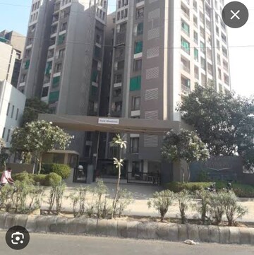 2 BHK Apartment For Rent in Makarba