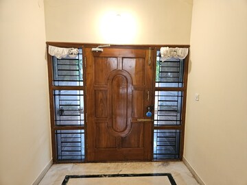 Room in 3 BHK Builder Floor at Hsr Layout – for Rent